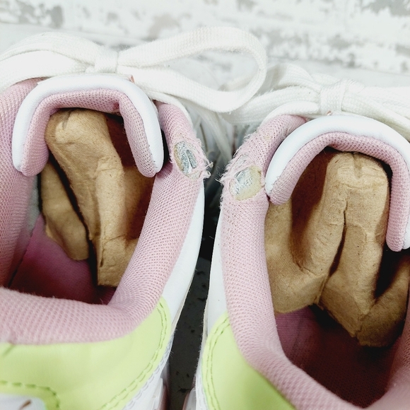 PUMA Cali Bouquet Women's Leather Walking Sneakers B79 - Picture 5 of 11